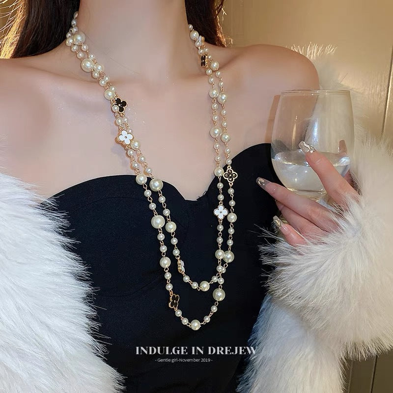 Luxury Four-Leaf Clover Pearl Necklace for Women – Elegant Korean Long Pendant Jewelry